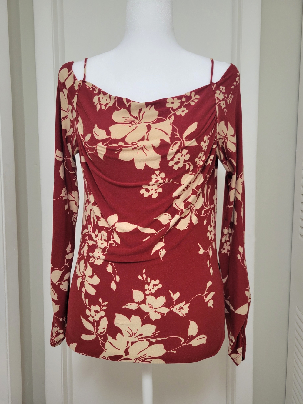 Women's Floral Draped Neck Long-Sleeve Top - Red